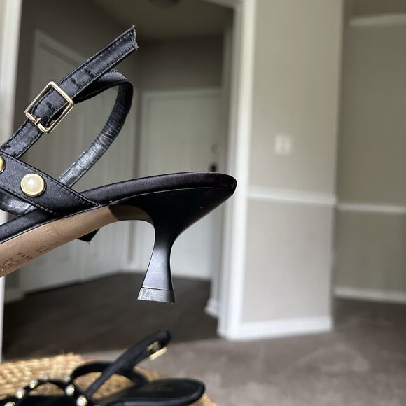 JON JOSEF CARSON Black & Faux Pearl Kitten Heels Size 7.5 EXCELLENT! - Picture 10 of 11